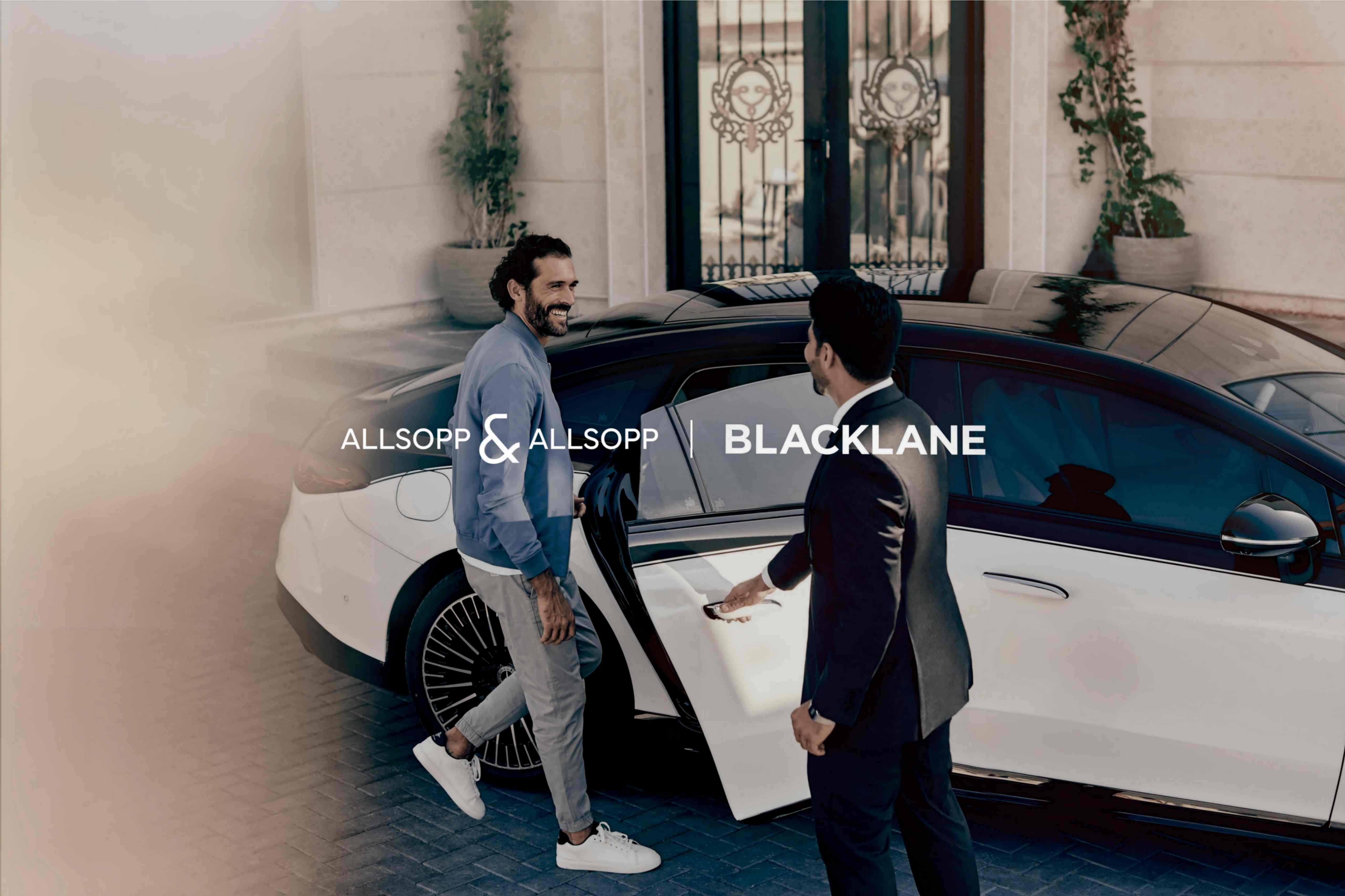 jpeg-optimizer_A&Ax Blacklane x A&A 1 (1)-min-min.jpg