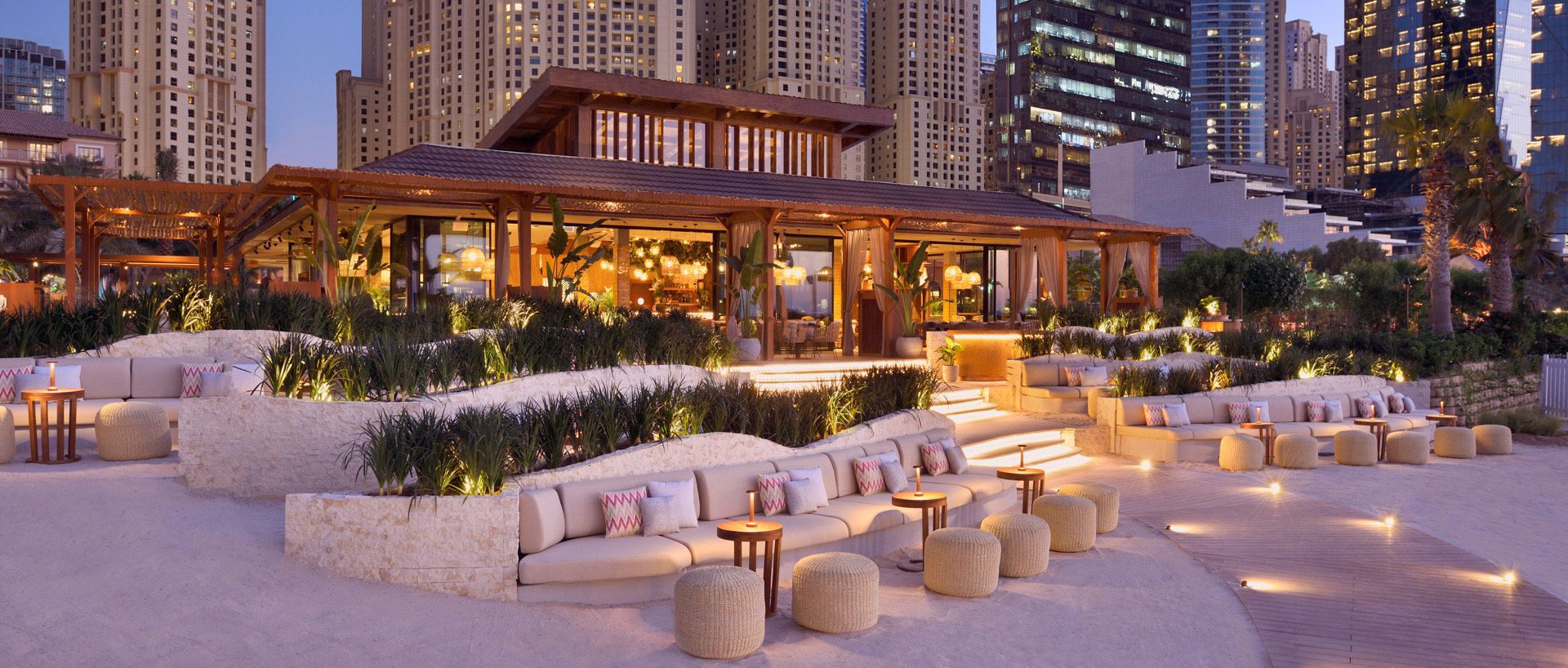 tamokamarriott-homepage-header-2-61bb512ef16bf.jpg